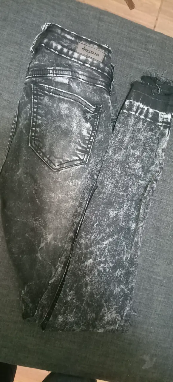 Jeans negros desgastados - 3