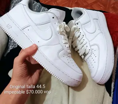 Zapatillas blancas talla 44.5 - miniatura 1