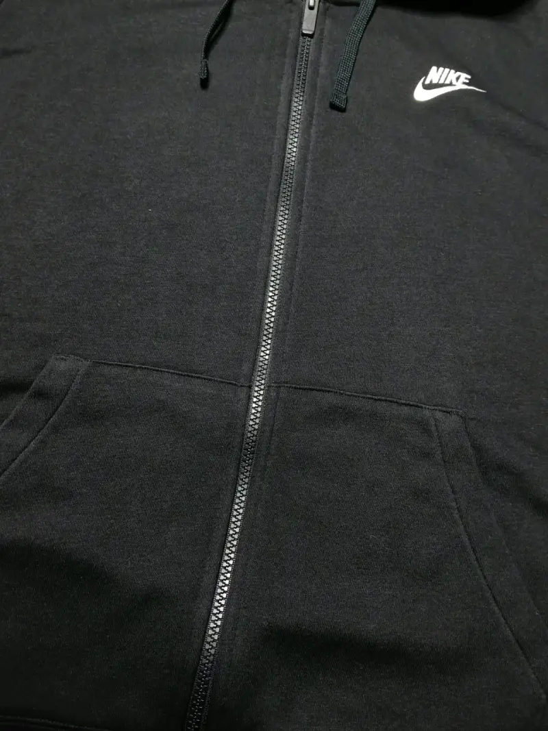 Polerón Nike negro con capucha mujer - 2