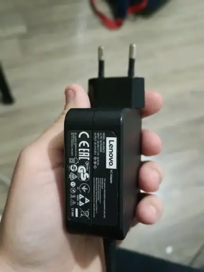 Notebook Lenovo IdeaPad 100s - miniatura 4