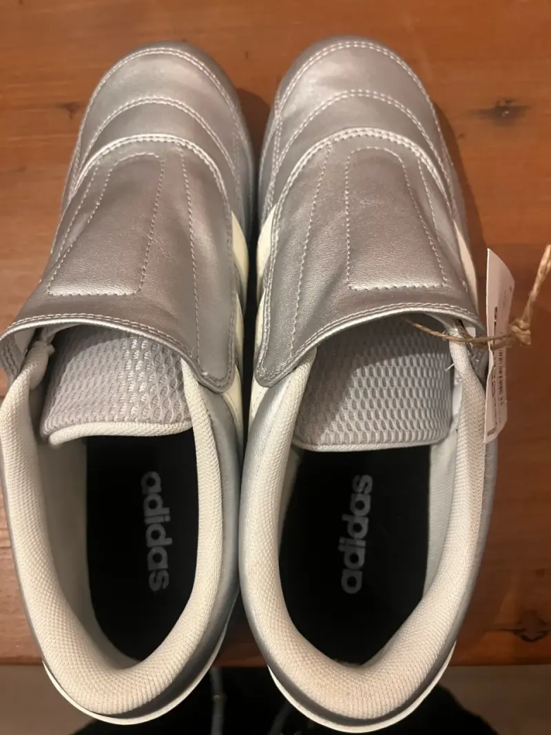 Zapatillas deportivas Adidas plateadas - 2
