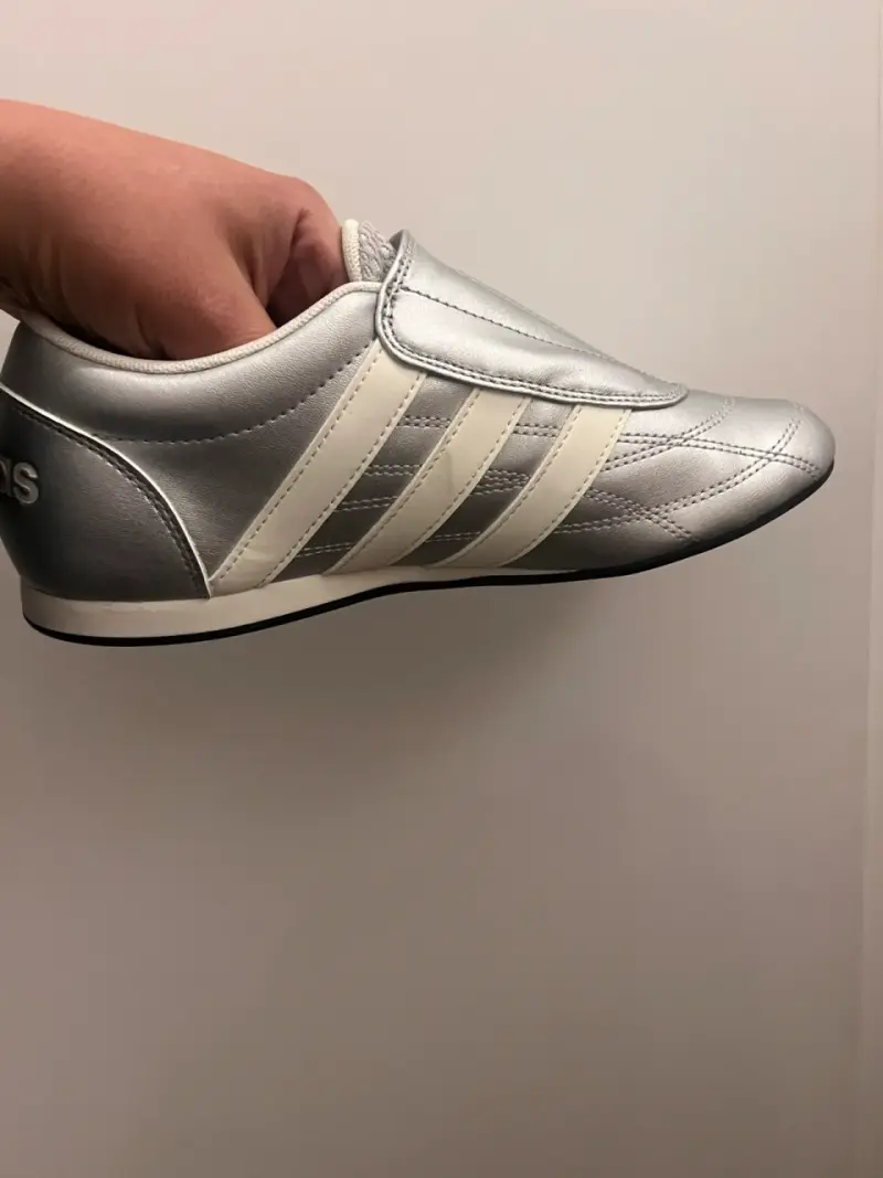 Zapatillas deportivas Adidas plateadas - 3