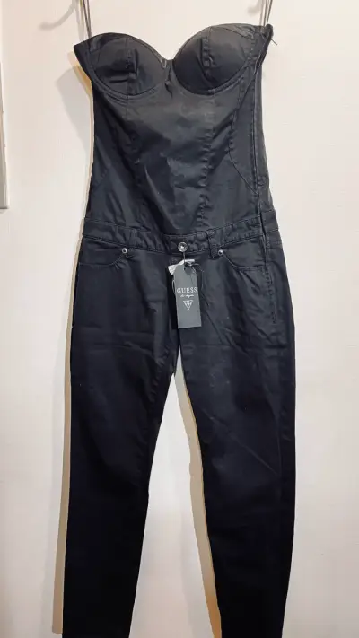 Enterito negro Guess nuevo - miniatura 2