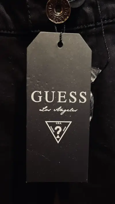 Enterito negro Guess nuevo - miniatura 5