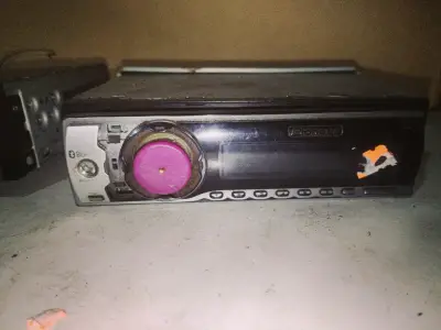 Radio Bluetooth para auto usada - miniatura 4
