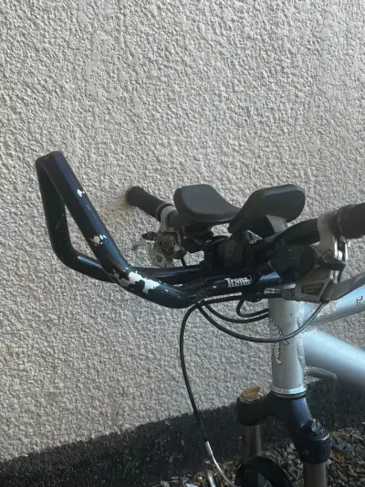 Manubrio aerodinámico para bicicleta - miniatura 2