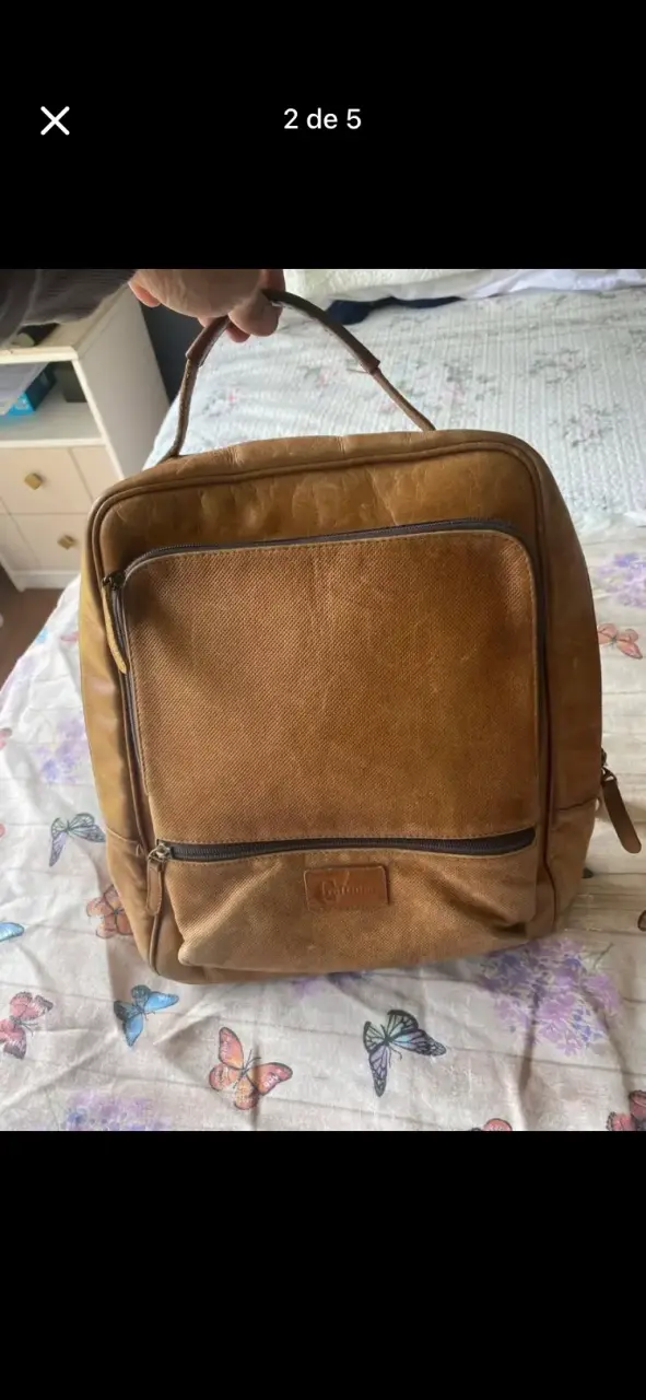 Vendo Mochila de Cuero Marca Craftmen - 4