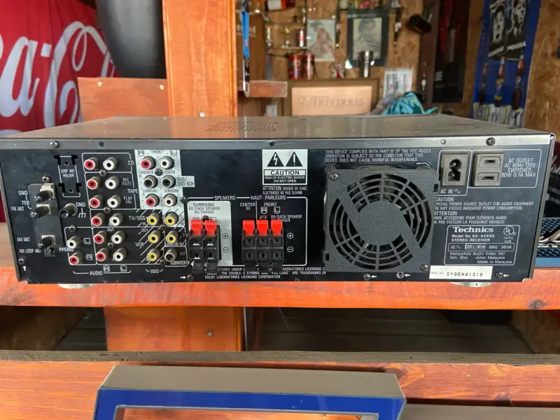 Receptor estéreo Technics SA-AX530 - 2