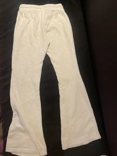 Pantalones deportivos grises niña - miniatura 3