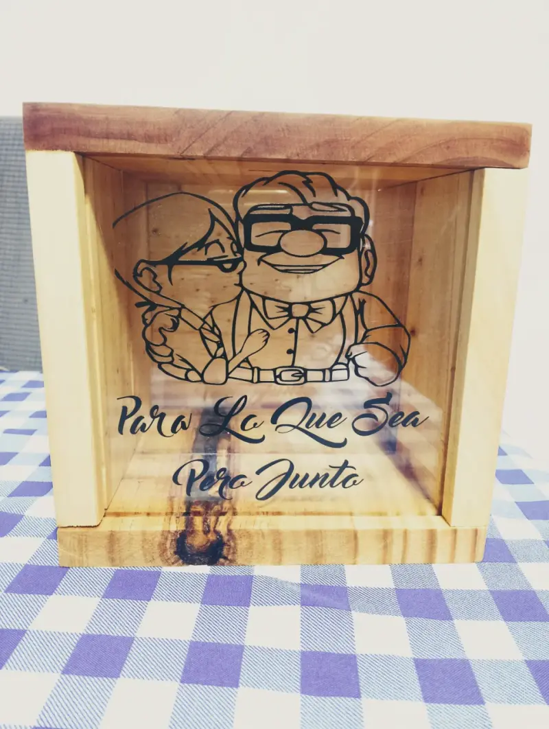 Alcancía de madera decorativa personalizadañ - 2