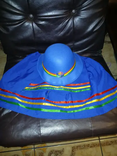 Sombrero azul con cinta colorida talla 10 - miniatura 4