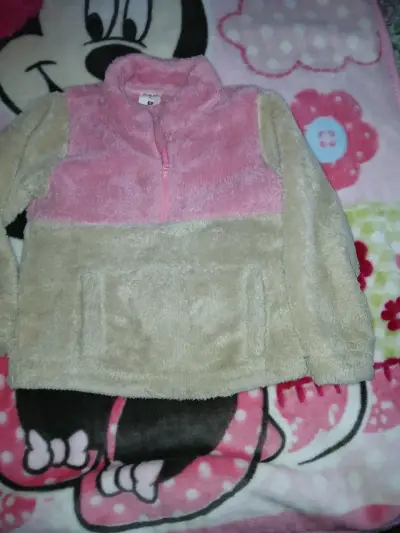 Polerón de lana beige y rosado talla 8 - miniatura 2
