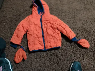 Chaqueta infantil azul con capucha - miniatura 6