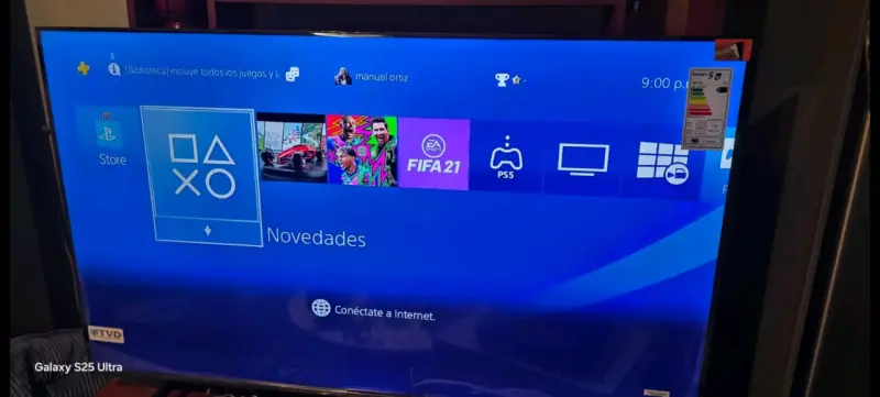 Consola de videojuegos Sony PS4 con controles - 5