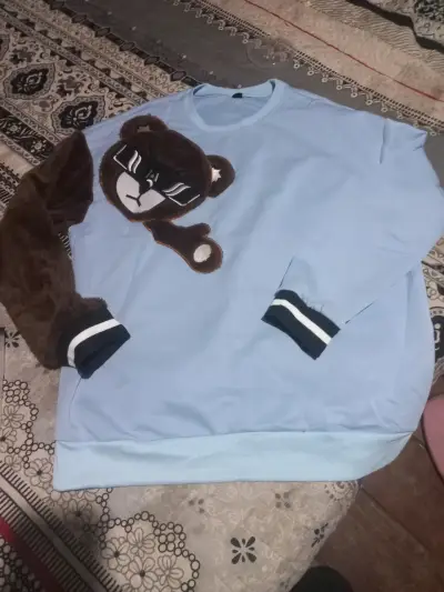 Polerón azul con estampado de oso - miniatura 1