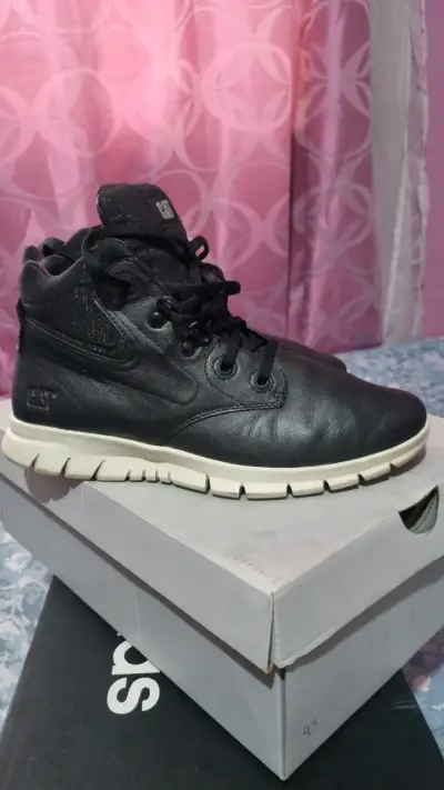 Botas CAT negras para mujer - miniatura 2