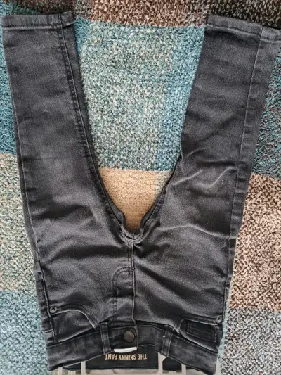 Pantalones de mezclilla grises - miniatura 1
