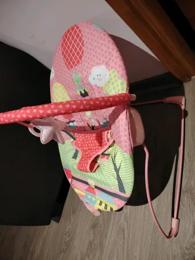 Silla mecedora para bebé - miniatura 2