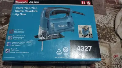 Sierra caladora Makita 4327 - miniatura 2