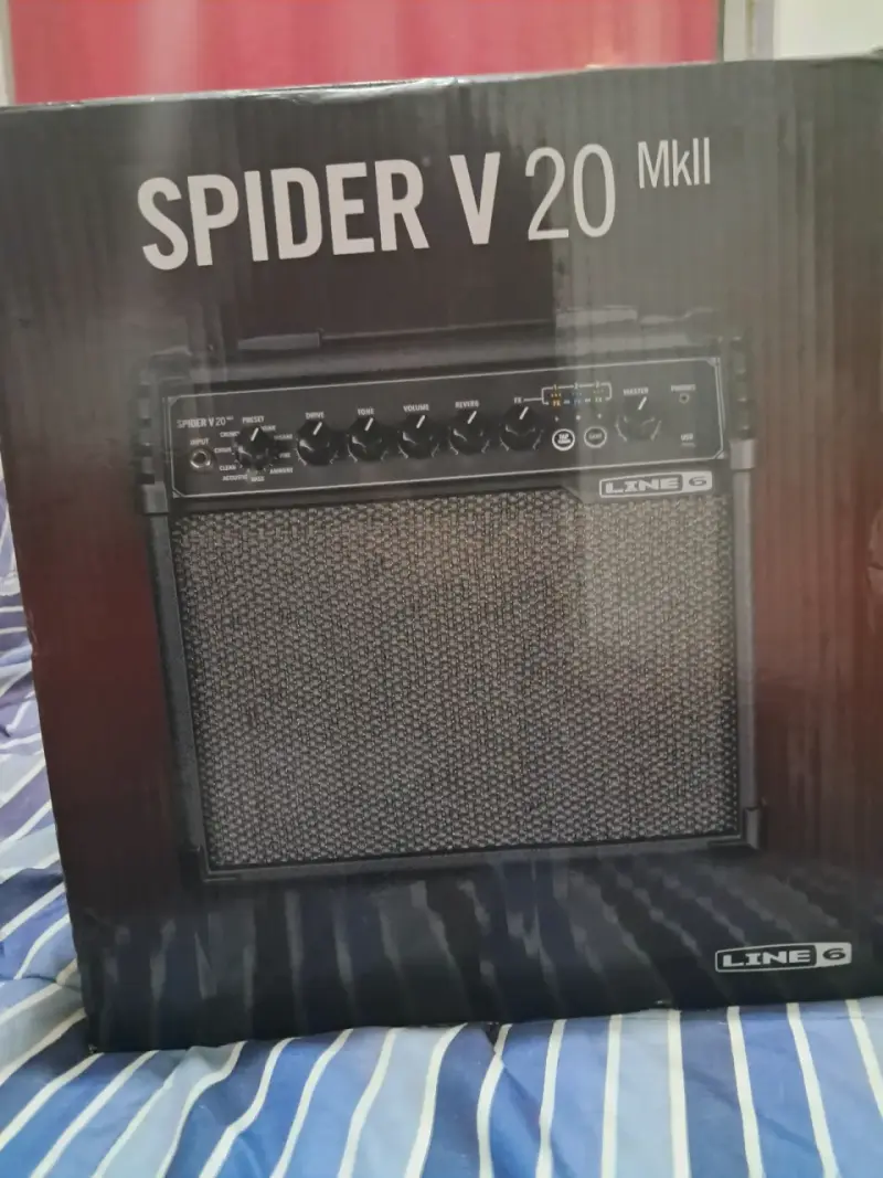Amplificador guitarra Line 6 Spider V20 - 3