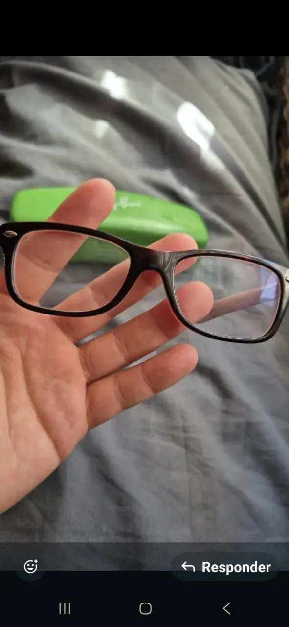 Lentes Ray-Ban niña con estuche verde - 5