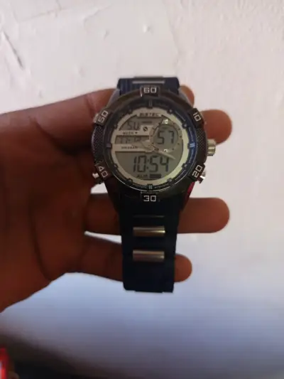 Reloj digital Bistec negro - miniatura 1