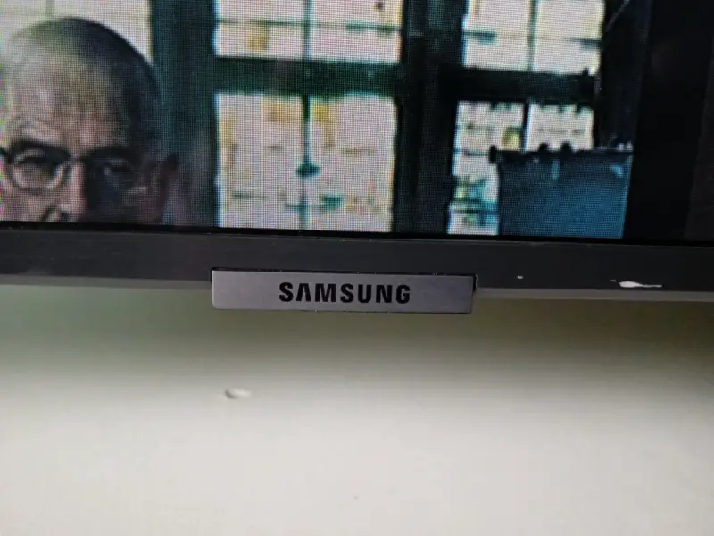 Televisor Smart TV Samsung 4k - 6