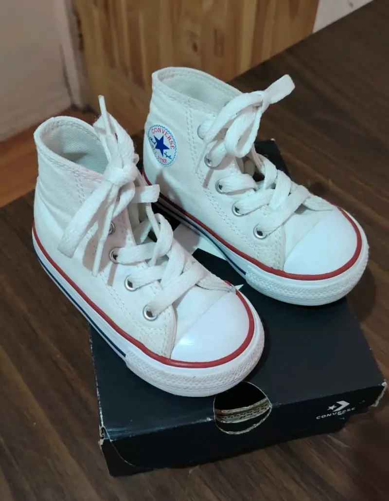 Zapatillas Converse Chuck Taylor blancas - 4