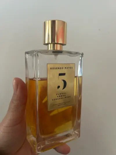 Perfume Rosendo Mateu Nº5 al 70% - miniatura 2
