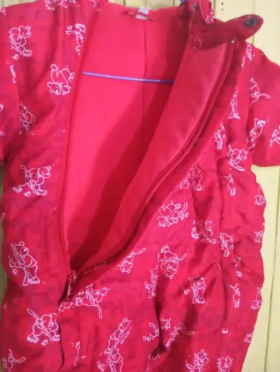 Enterito rojo para bebé - miniatura 2