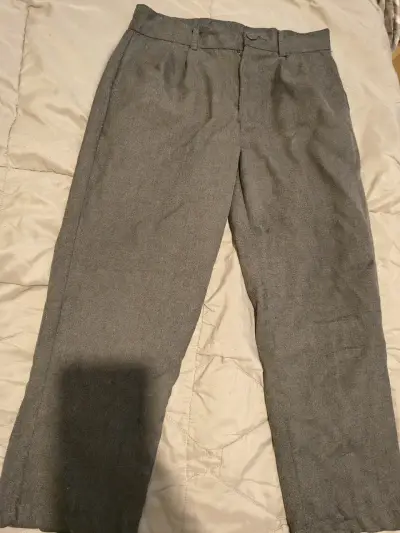 Pantalón gris formal - miniatura 2