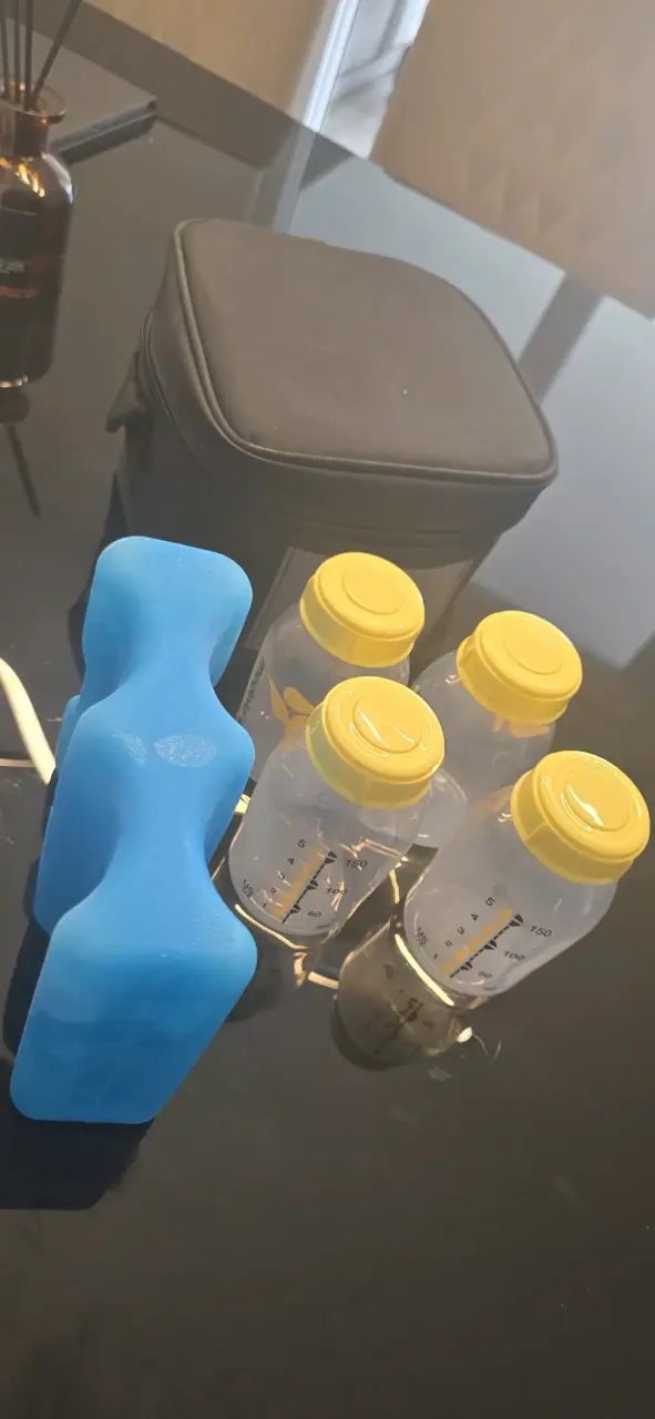 Set de botellas Medela con bolsa térmica - 2