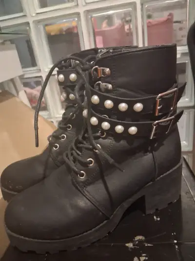 Botines negros con tachas 37 - miniatura 2