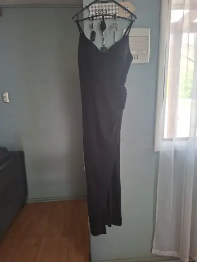 Vestido largo negro elegante - miniatura 1