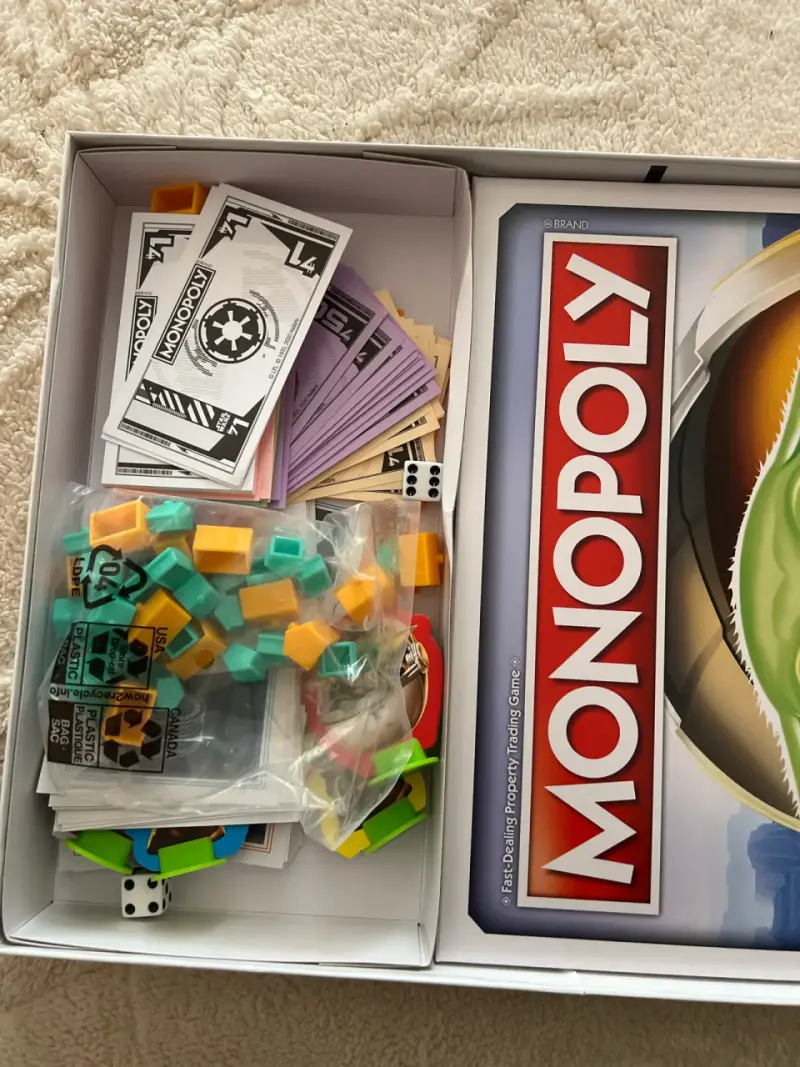 Monopoly Star Wars Mandalorian - 2