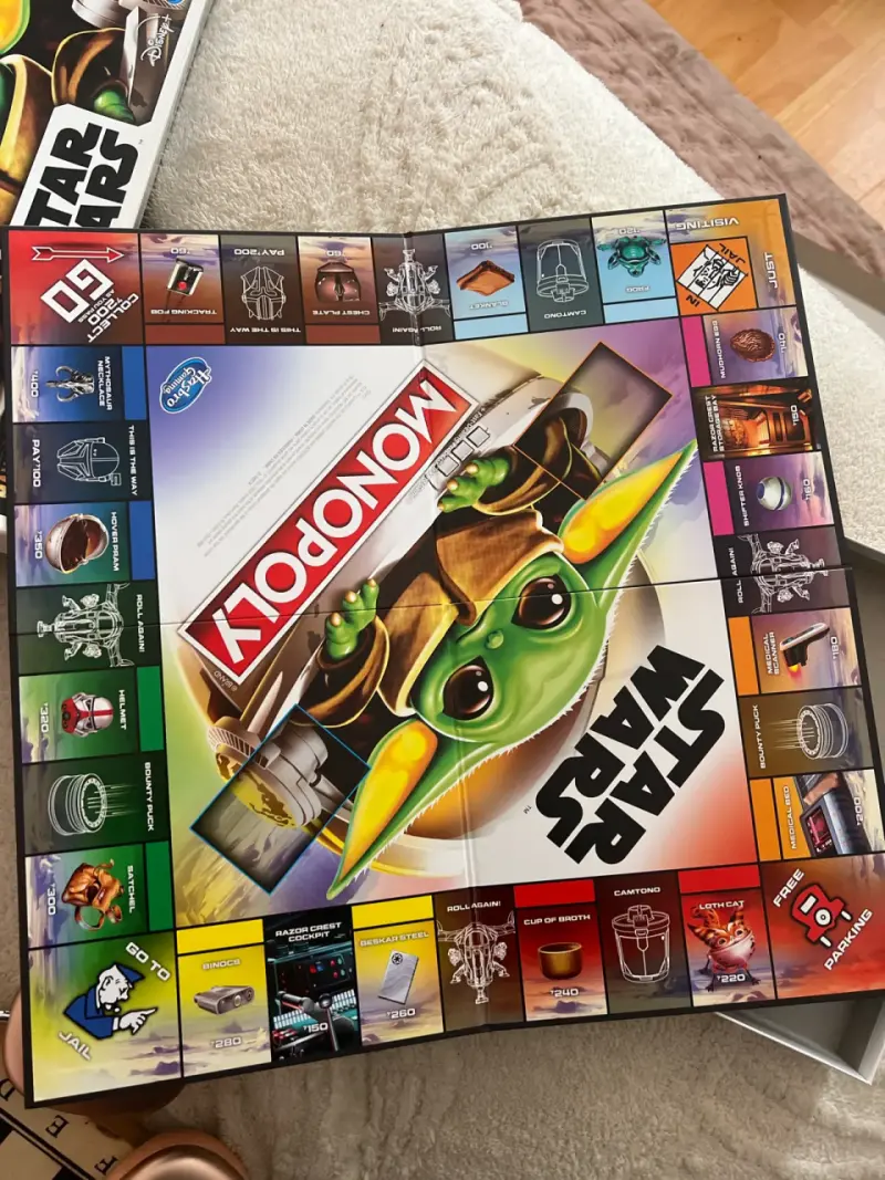 Monopoly Star Wars Mandalorian - 3