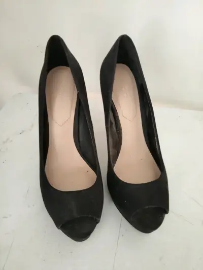 Zapatos negros de tacón alto, 37 orma pequeña - miniatura 1
