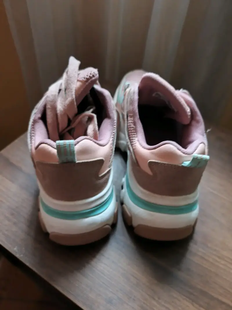 Zapatillas deportivas rosadas - 3