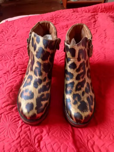 Botines animal print - miniatura 1