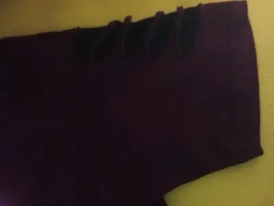 Polera morada con cremallera - miniatura 3