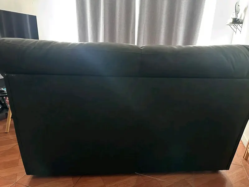 Sofá de cuero negro - 2