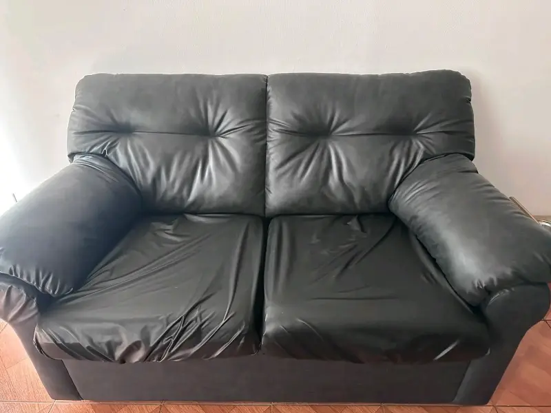 Sofá de cuero negro - 6