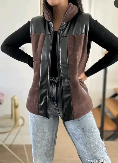 Puffa de polar con cuerina - miniatura 1