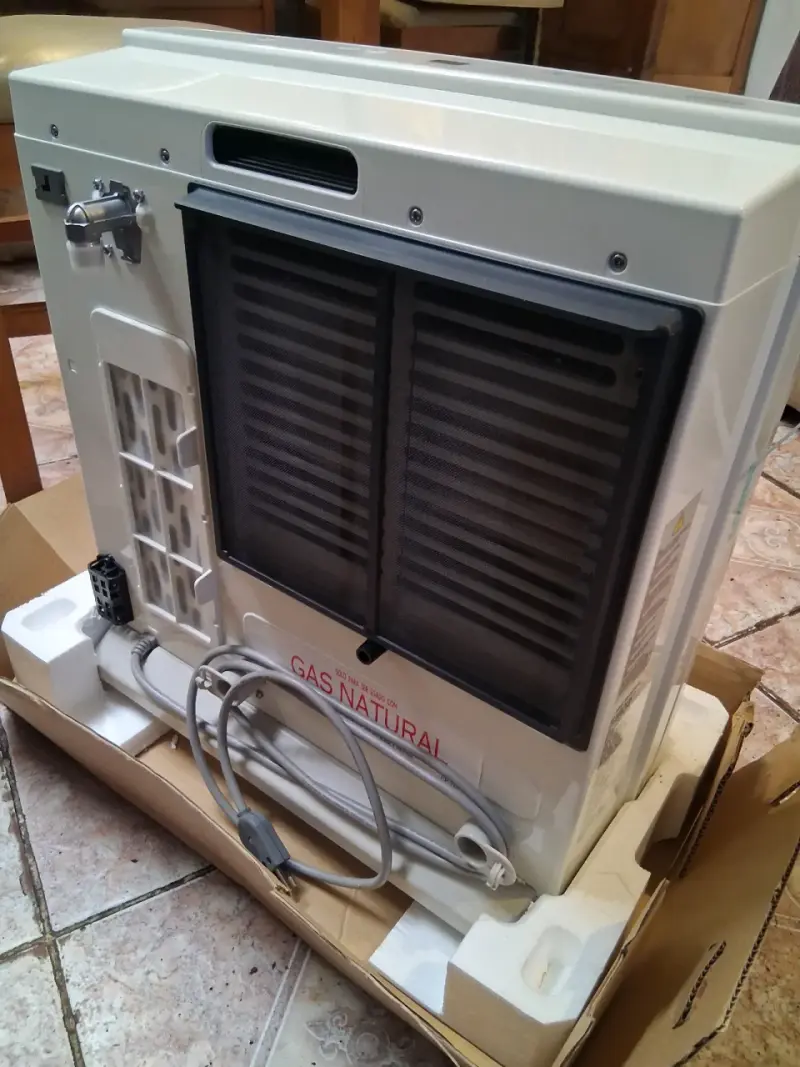 Calefactor a gas Rinnai nuevo - 3