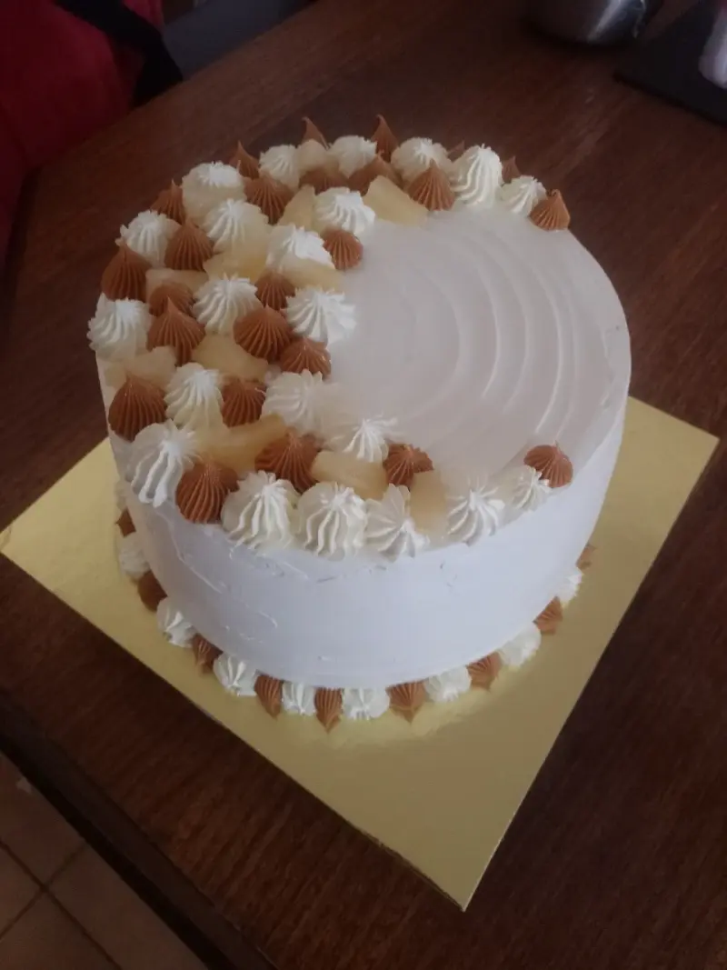 Torta decorada con crema - 2