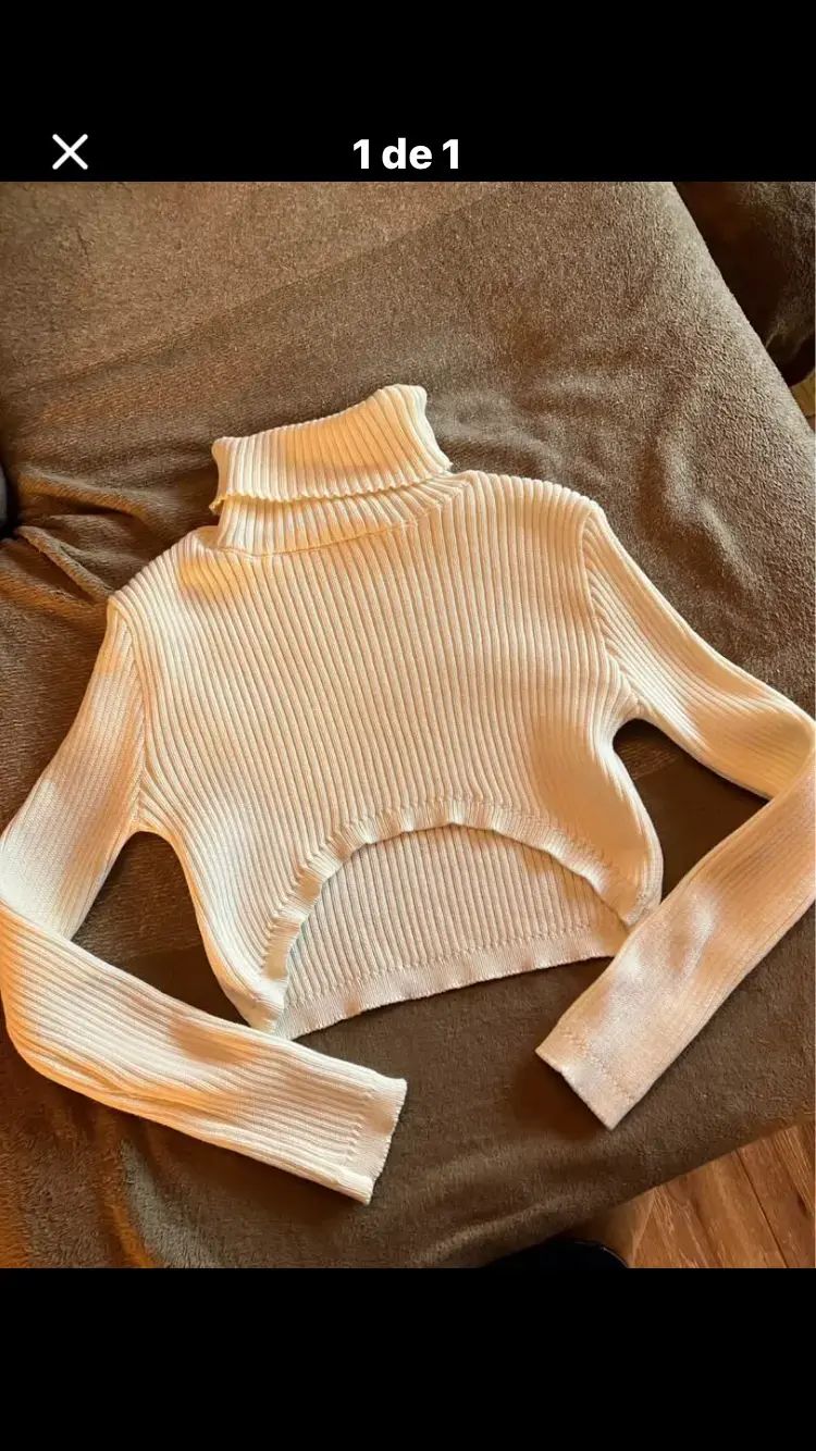 Sweater cuello alto blanco