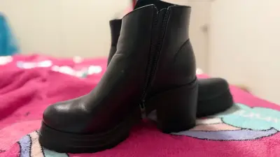 Botines negros con plataforma - miniatura 2