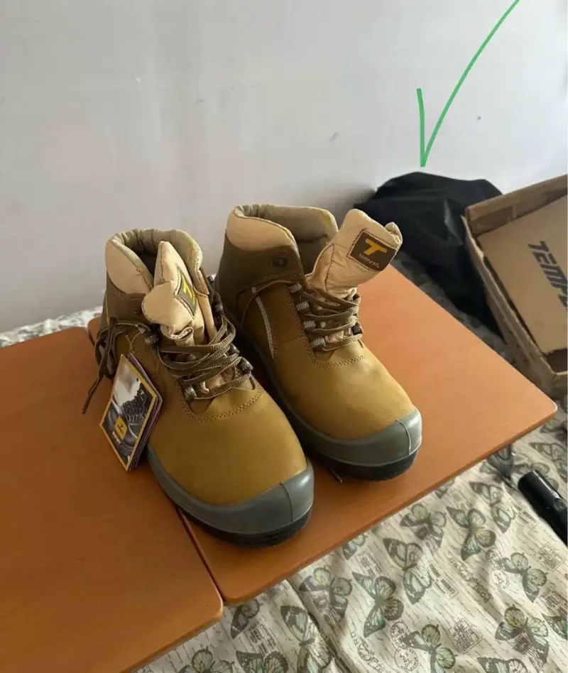 Botas de trabajo café impermeables - 2