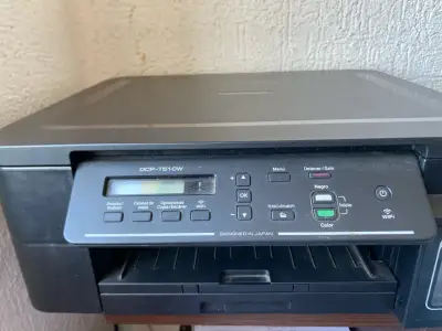 Impresora multifuncional WiFi - miniatura 1