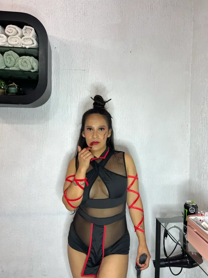 Disfraz estilo samurái negro y rojo - 1